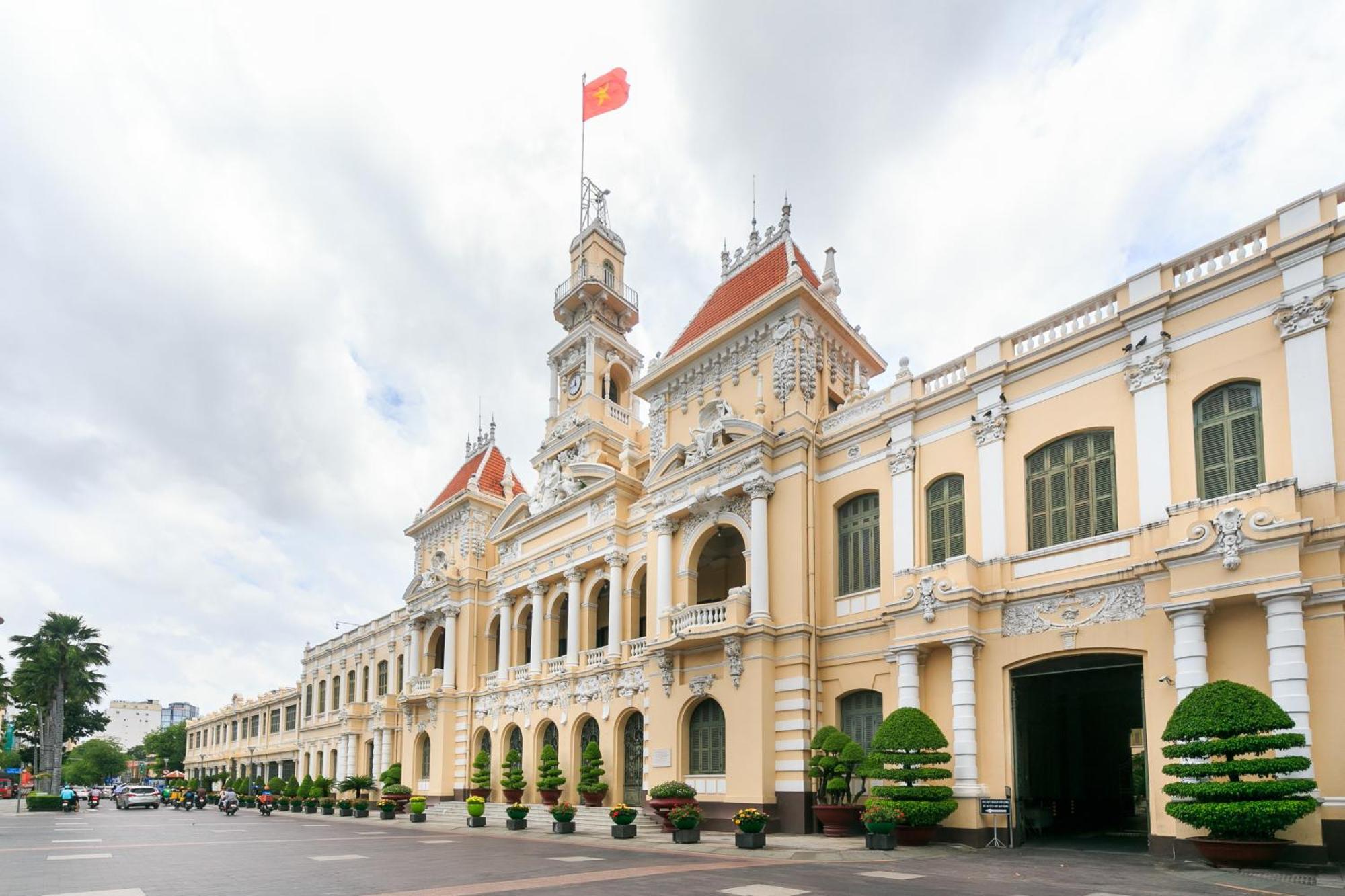 Lotus Nguyen Phi Khanh Q1 Khách sạn
