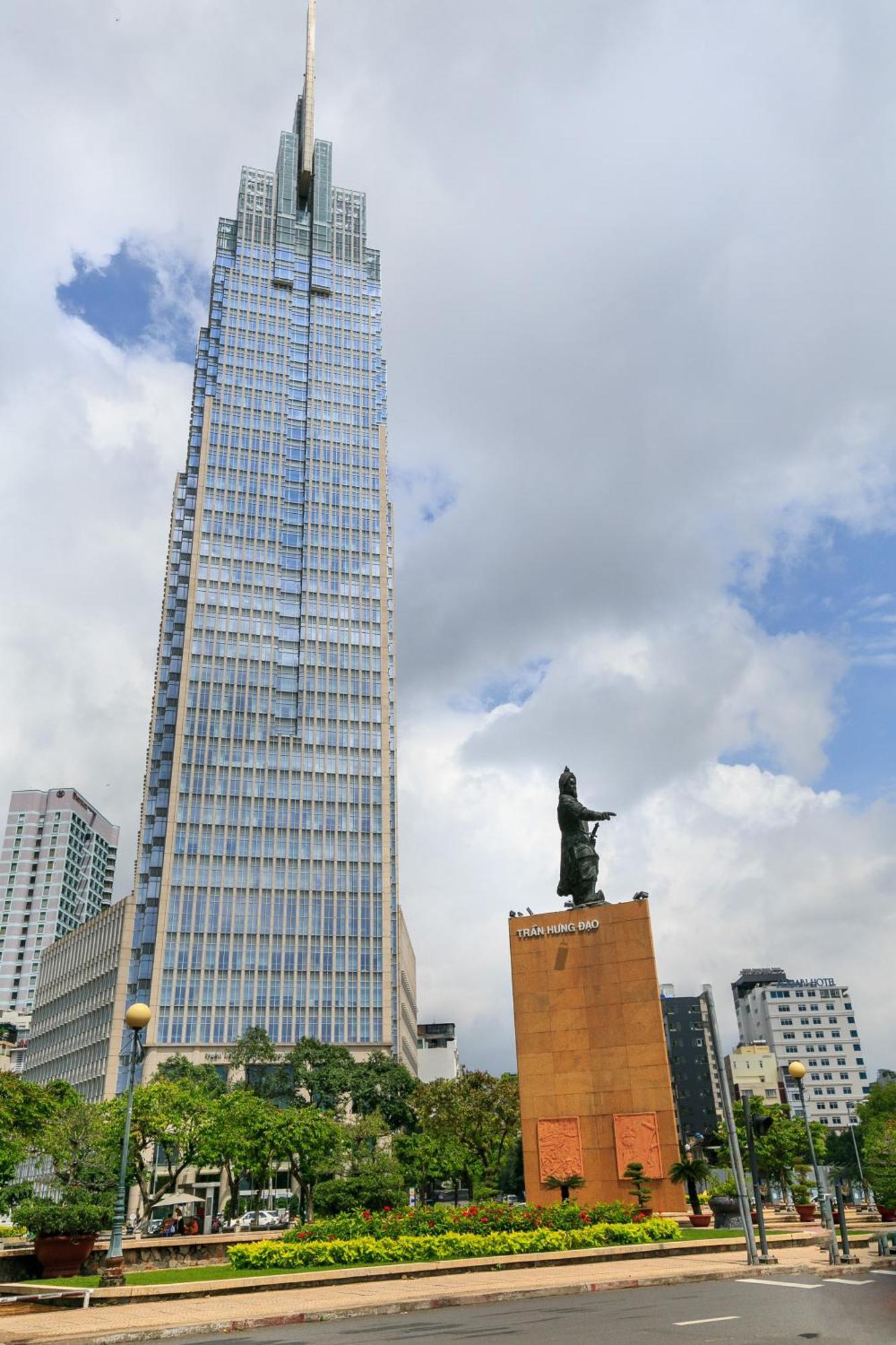 Khách sạn Lotus Nguyen Phi Khanh Q1